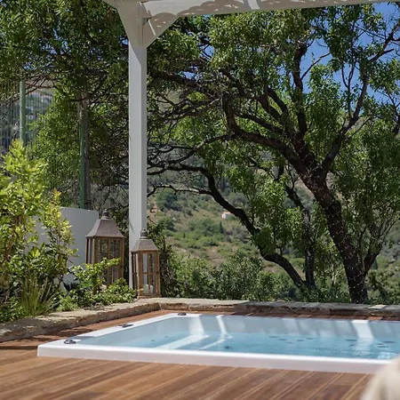 Lägenhetshotell Casa Di Fiori 4*