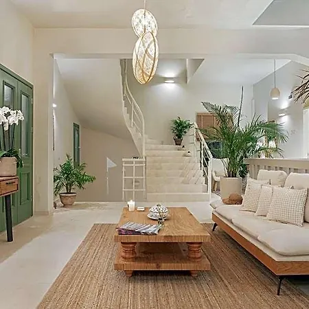 Casa Di Fiori شقة فندقية Ándros